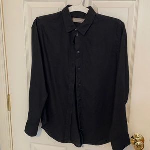 Black linen button down from Everlane